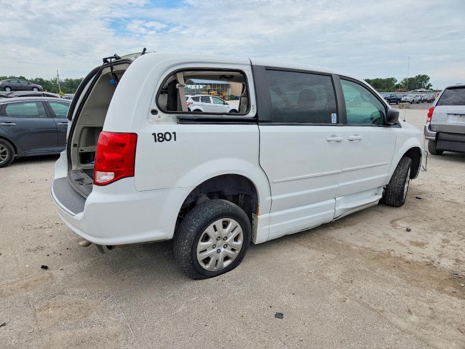 2017 DODGE GRAND CARAVAN SE 3