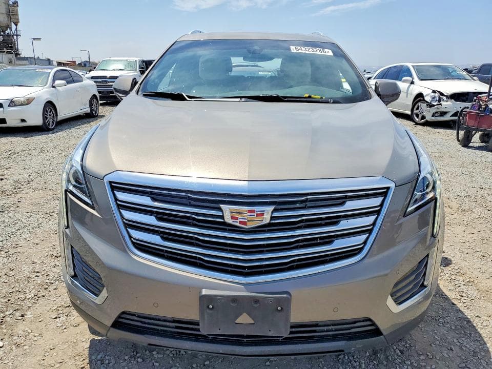 2017 CADILLAC XT5 LUXURY 5