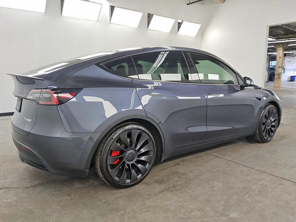 2023 TESLA MODEL Y 3