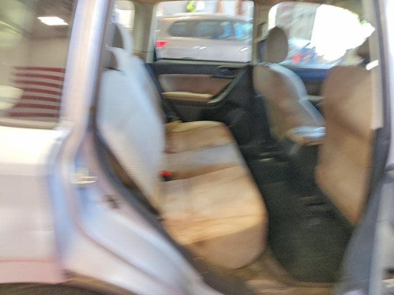 2017 SUBARU FORESTER 2.5I 11