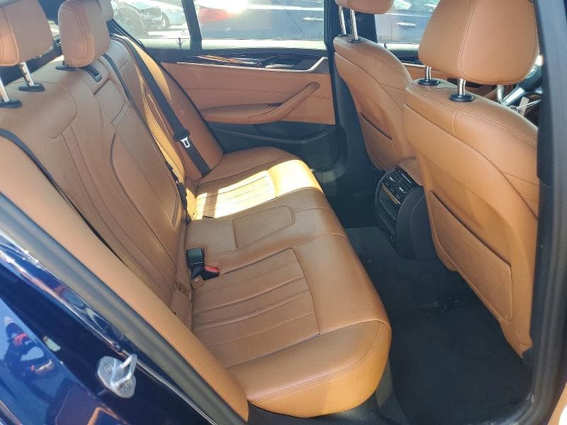 2020 BMW 530E 10