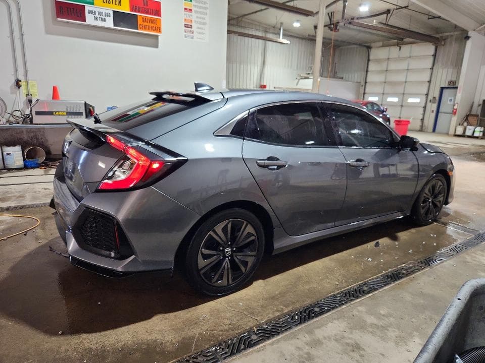 2017 HONDA CIVIC EX 3