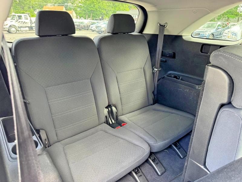 2019 KIA SORENTO LX 11