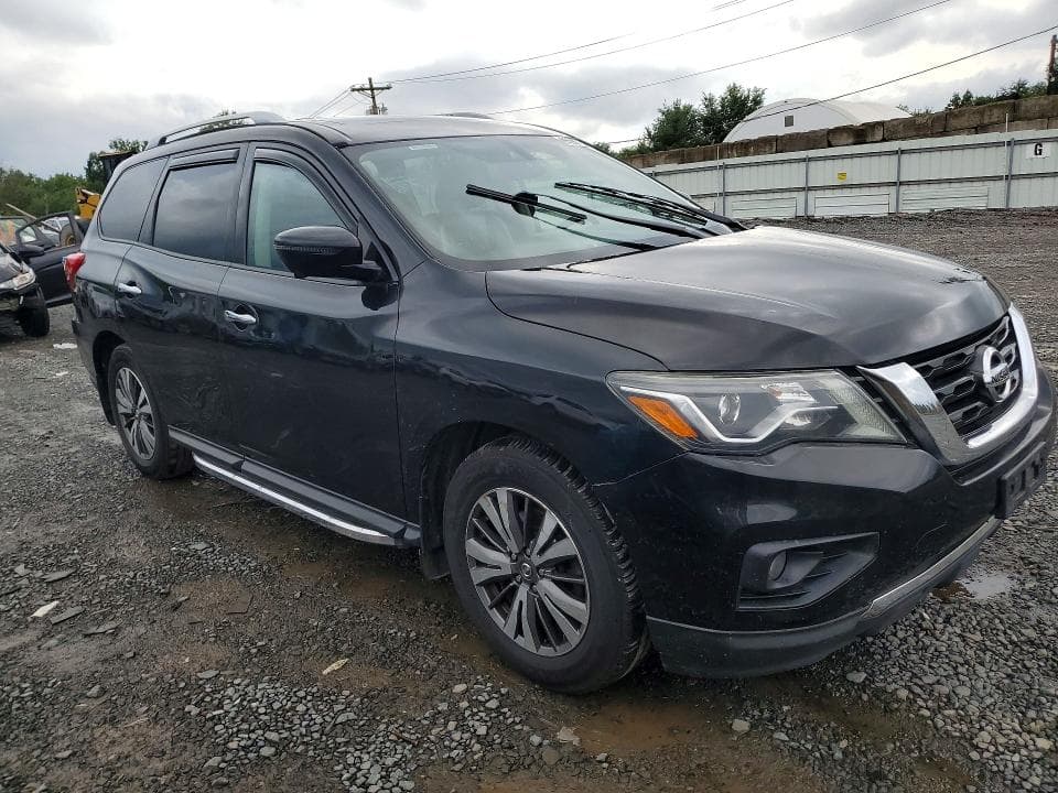 2017 NISSAN PATHFINDER SL 4