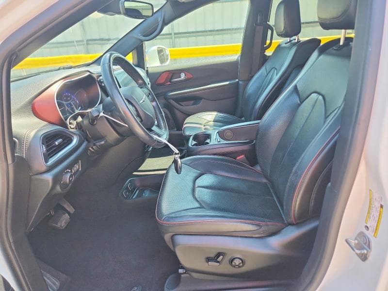 2020 CHRYSLER PACIFICA LIMITED 7