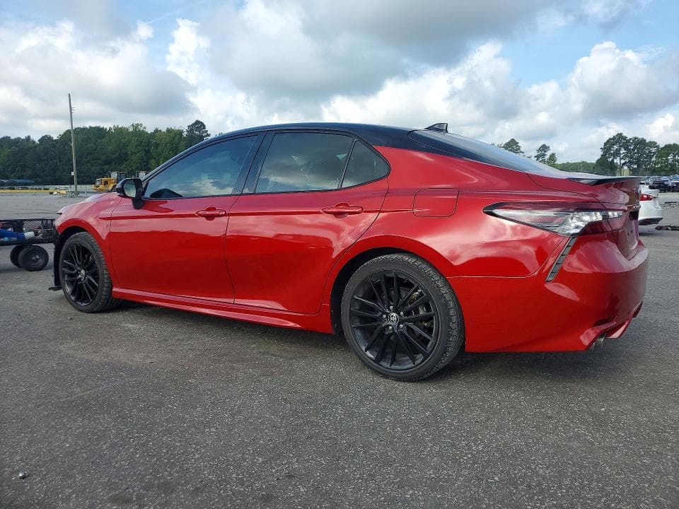 2022 TOYOTA CAMRY XSE 2
