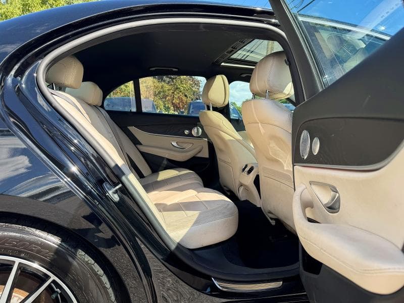 2017 MERCEDES-BENZ E 300 5