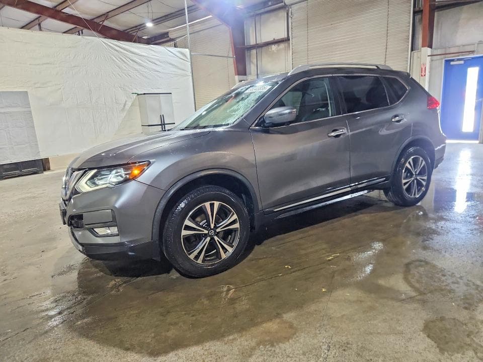 2017 NISSAN ROGUE SL - 1