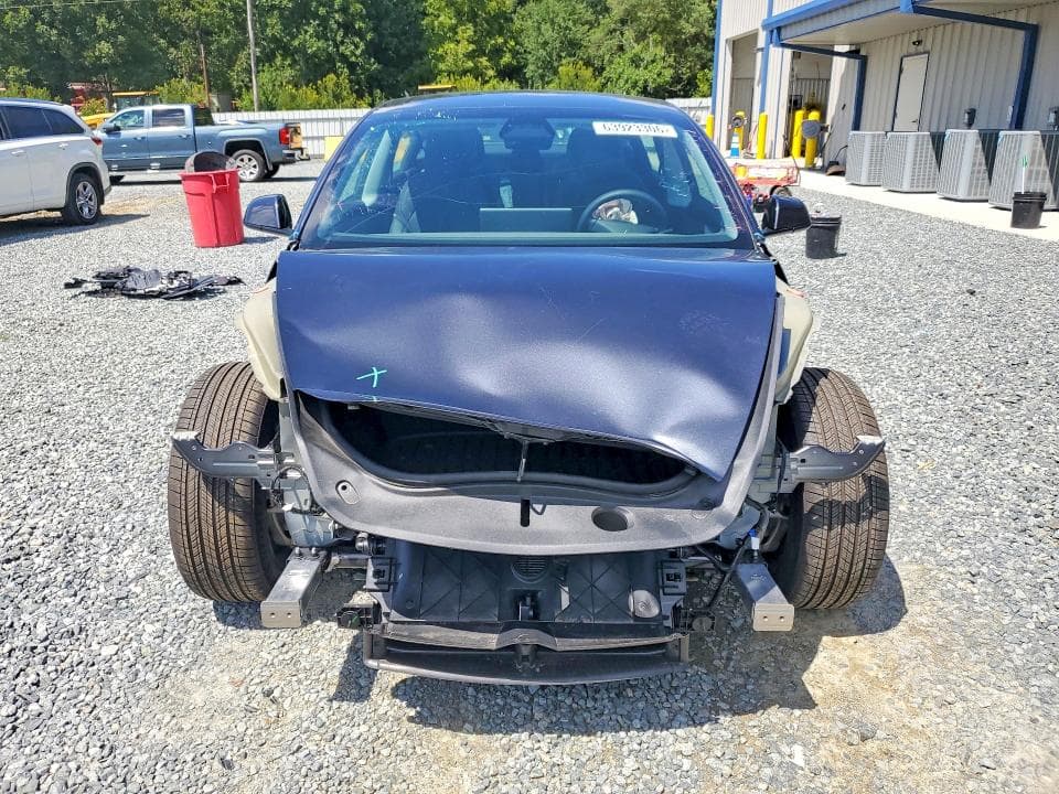 2026 TESLA MODEL 3 5