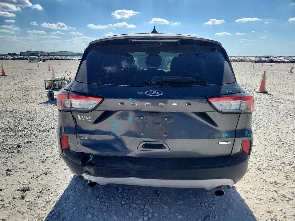 2020 FORD ESCAPE SE 6