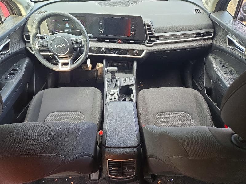 2023 KIA SPORTAGE LX 8