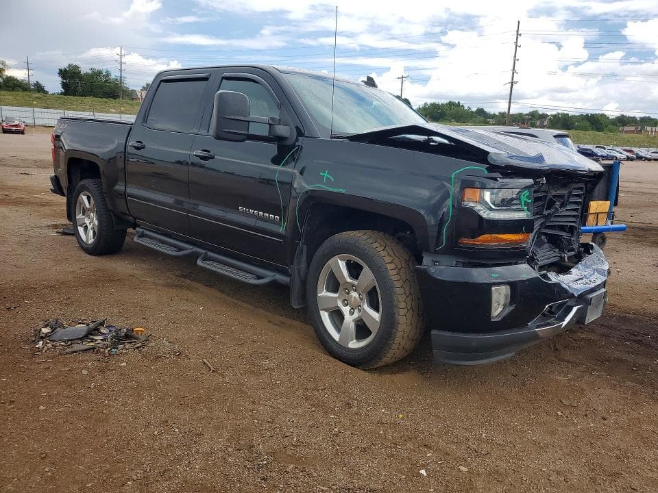 2018 CHEVROLET SILVERADO K1500 LT 4