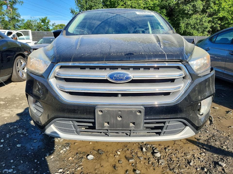 2017 FORD ESCAPE SE 5