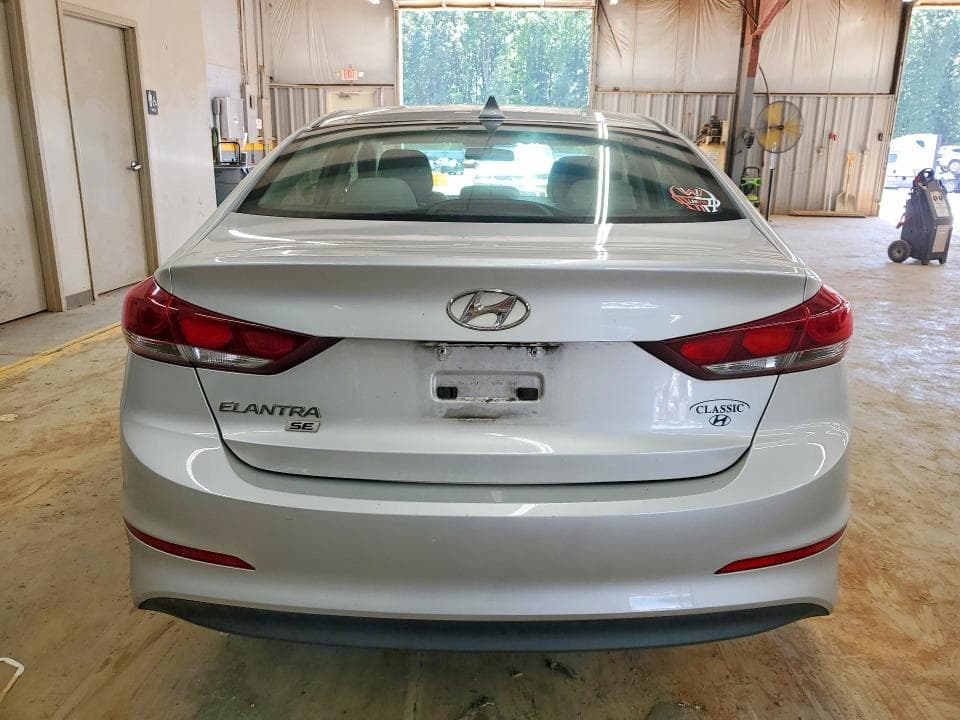 2017 HYUNDAI ELANTRA SE 6