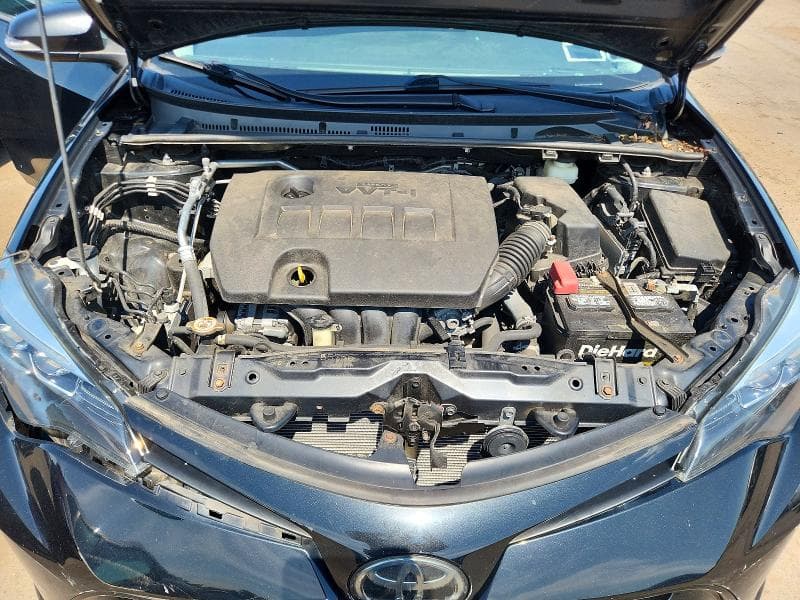 2019 TOYOTA COROLLA SE 11