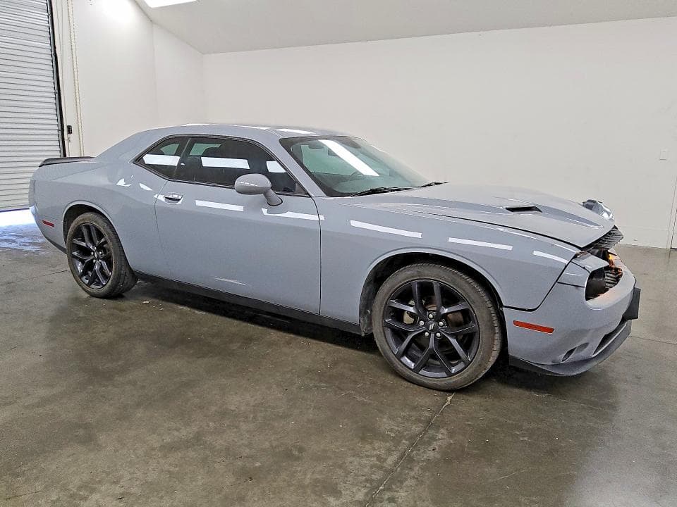 2021 DODGE CHALLENGER SXT 4
