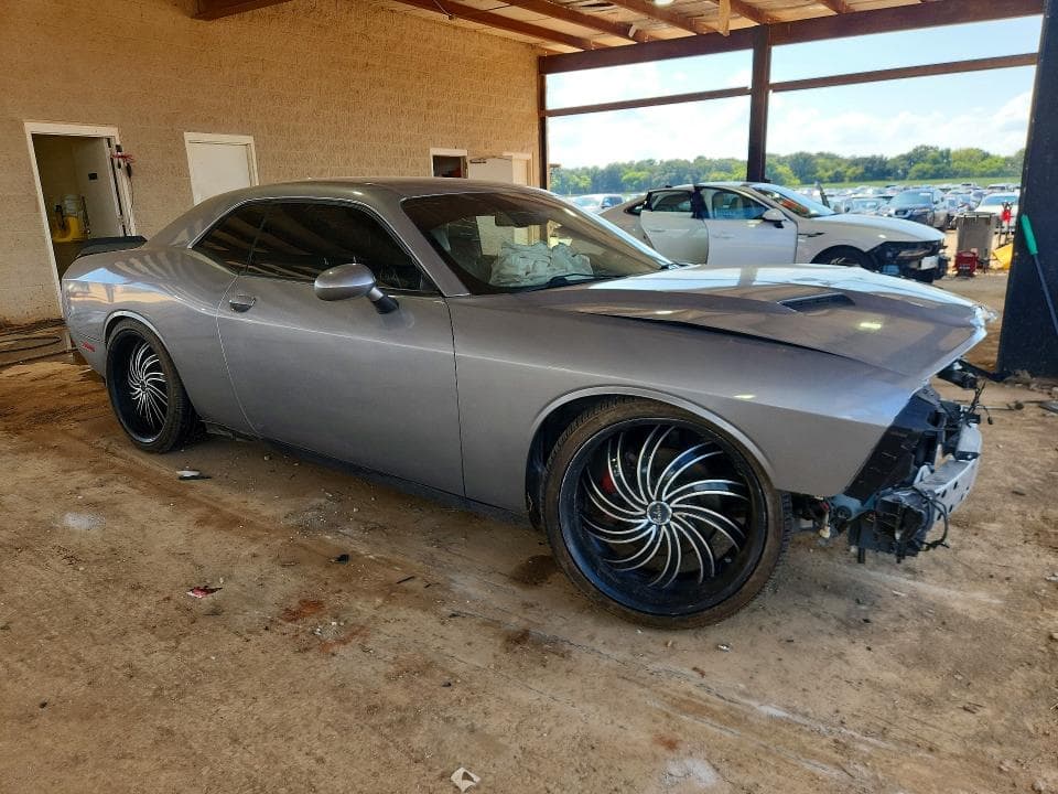 2018 DODGE CHALLENGER SXT 4