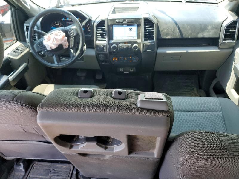 2017 FORD F150 SUPERCREW 8