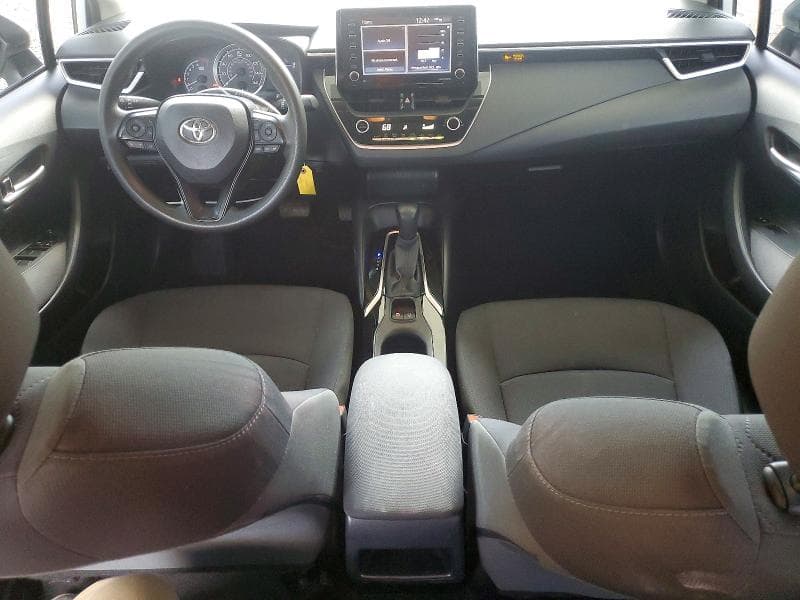 2021 TOYOTA COROLLA LE 8