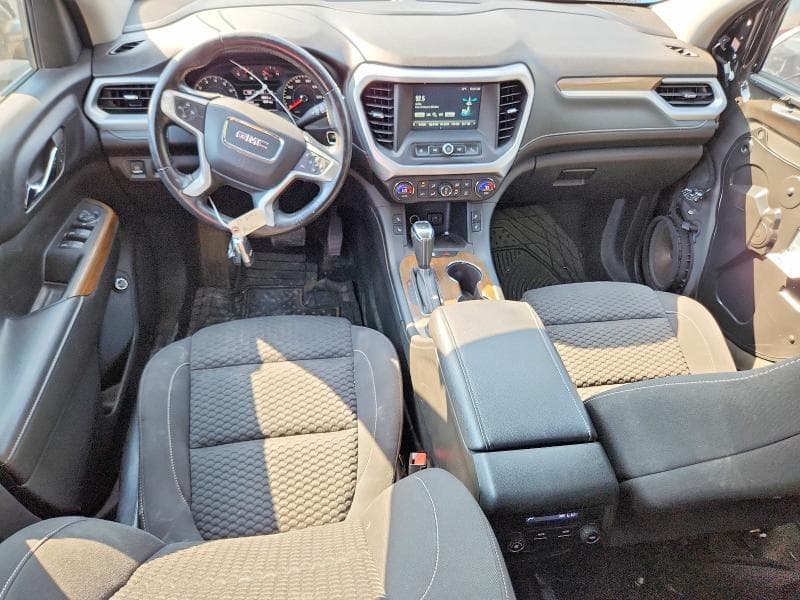 2017 GMC ACADIA SLE 8