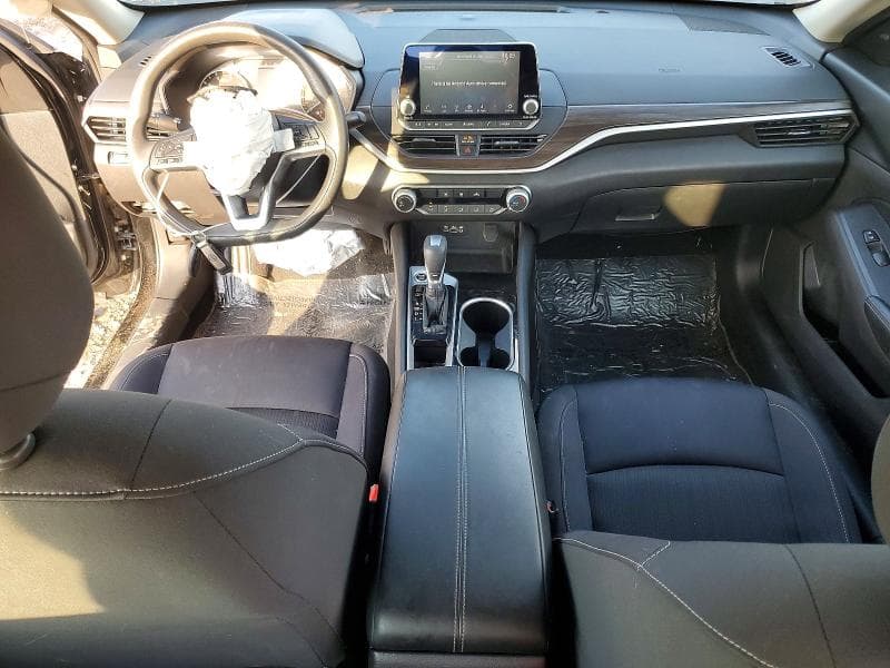 2024 NISSAN ALTIMA SV 8
