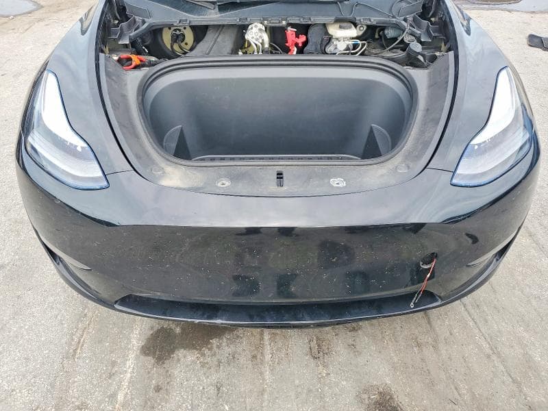 2023 TESLA MODEL Y 11