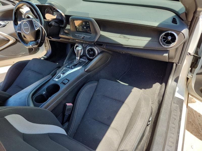 2019 CHEVROLET CAMARO LS 8