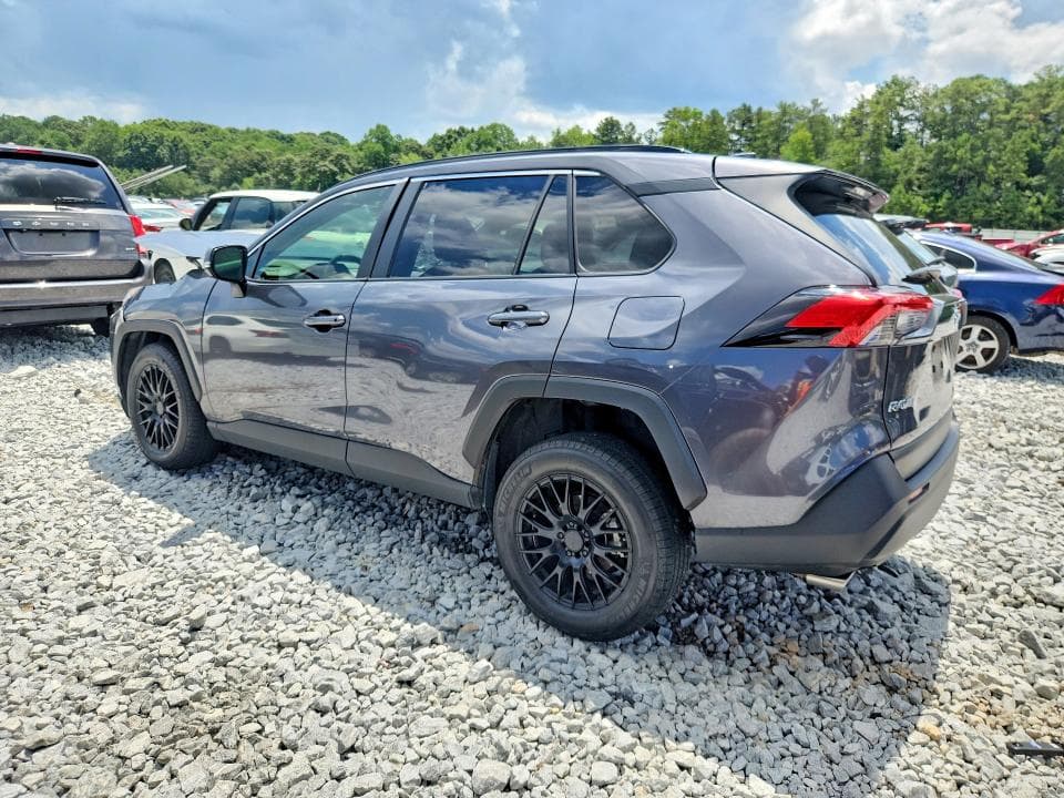 2019 TOYOTA RAV4 XLE 2