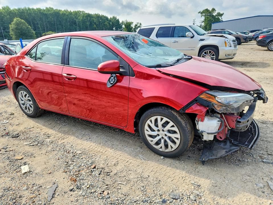 2017 TOYOTA COROLLA LE 4