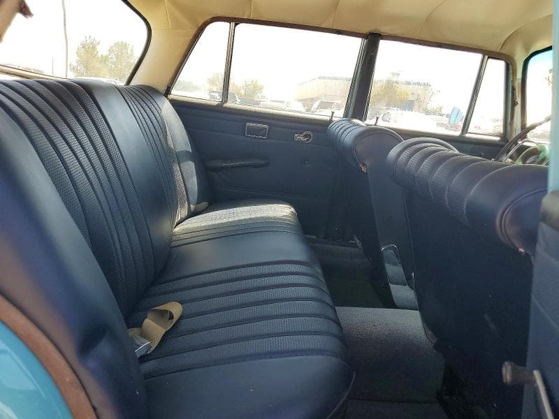 1967 MERCEDES-BENZ B200 10