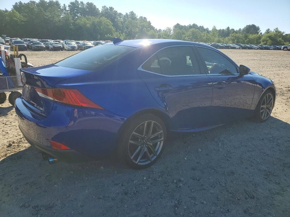 2018 LEXUS IS 300 3