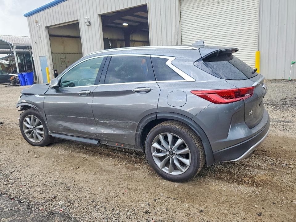 2021 INFINITI QX50 ESSENTIAL 2