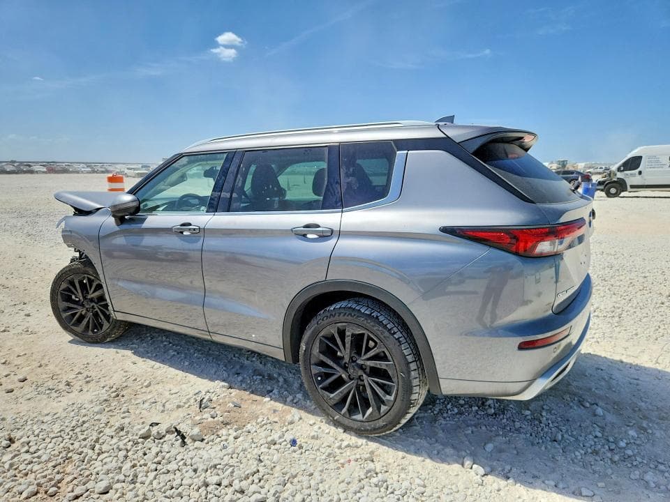 2023 MITSUBISHI OUTLANDER SEL 2