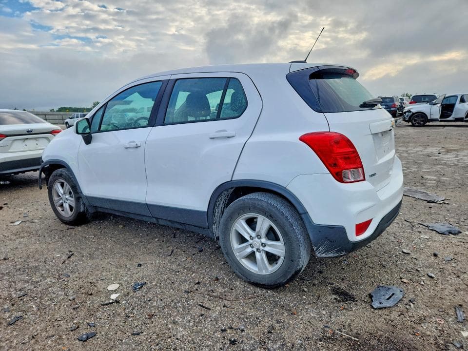 2019 CHEVROLET TRAX LS 2