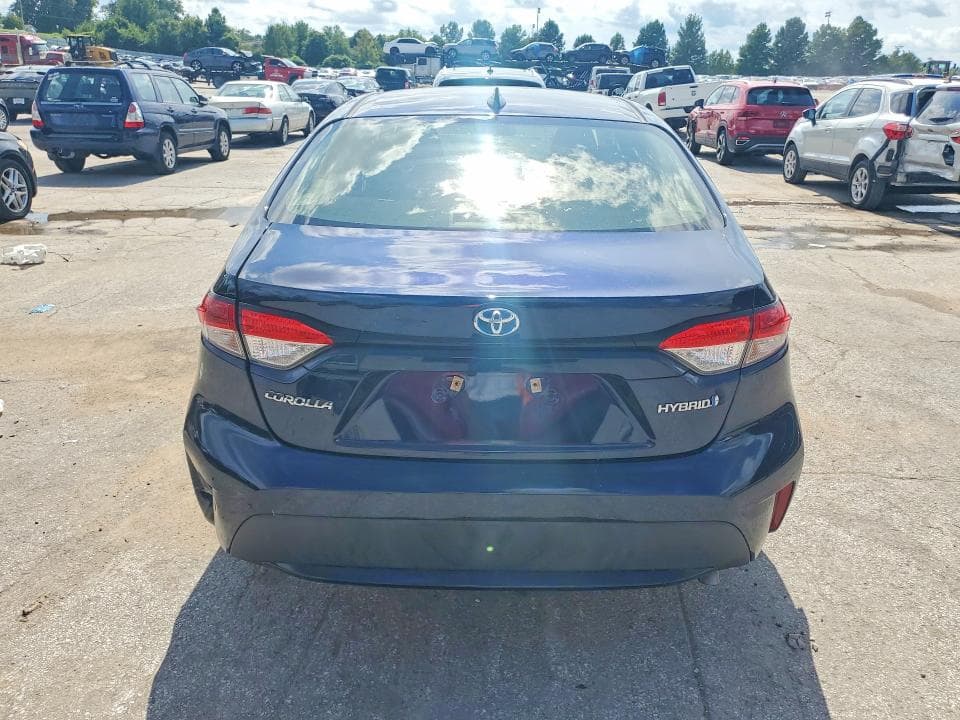 2021 TOYOTA COROLLA LE 6