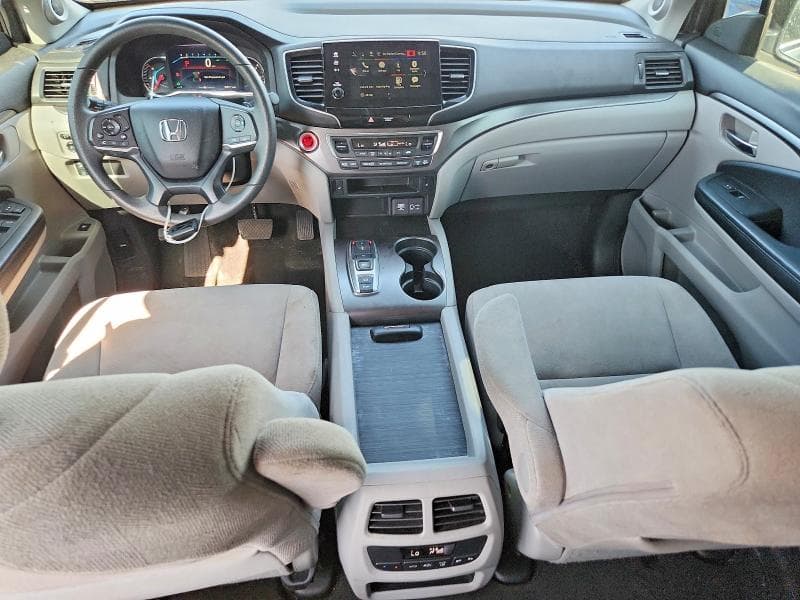 2021 HONDA PILOT EX 8