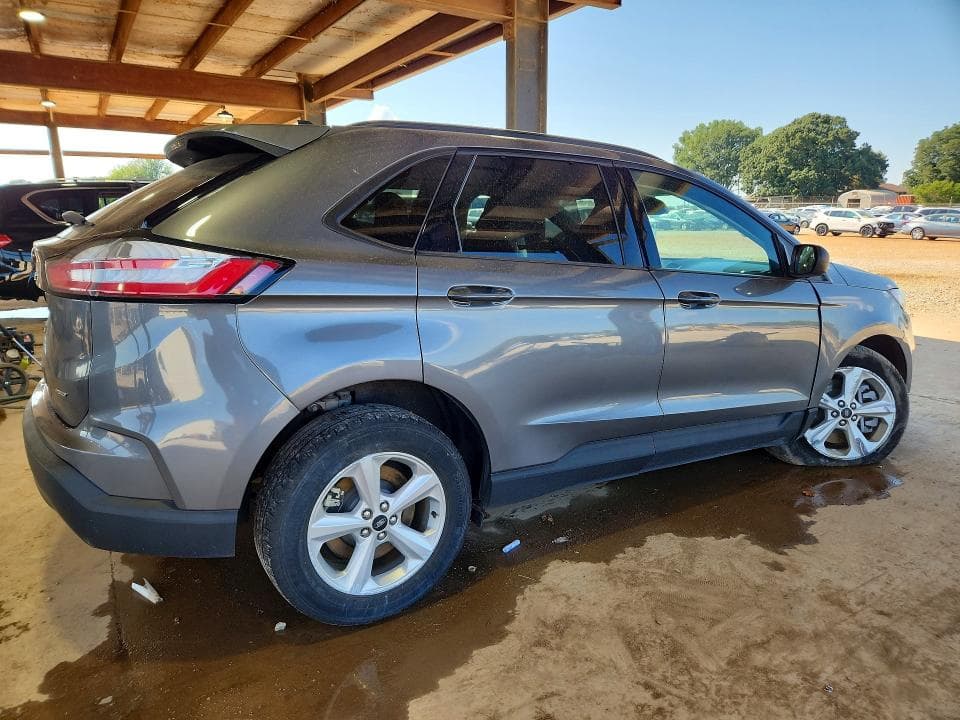 2024 FORD EDGE SE 3