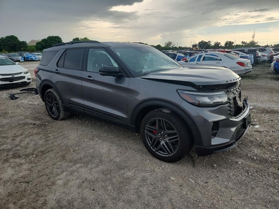 2025 FORD EXPLORER ST 4