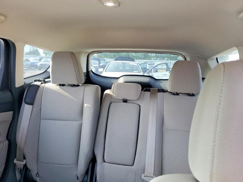 2017 FORD ESCAPE SE 10