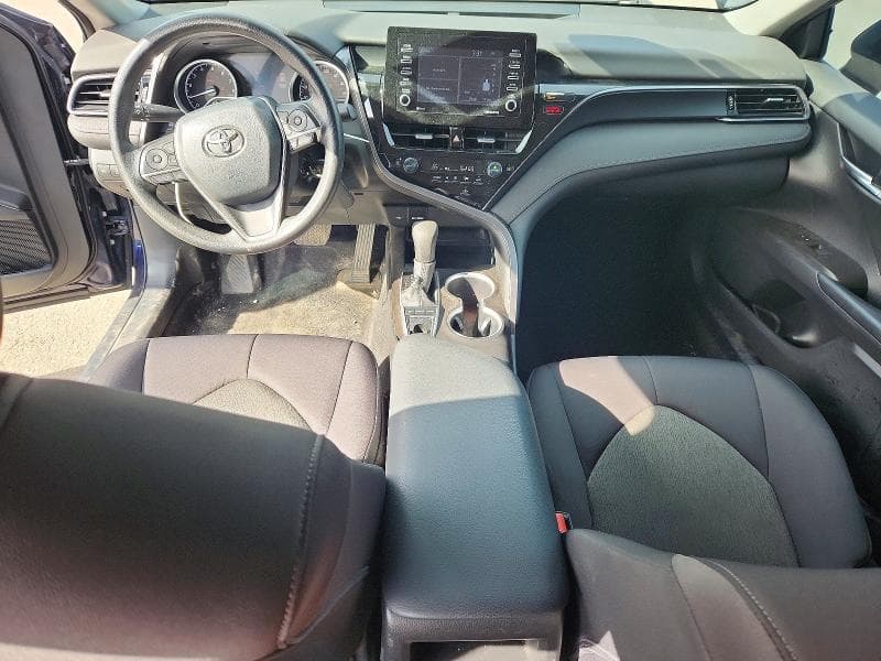2022 TOYOTA CAMRY LE 8