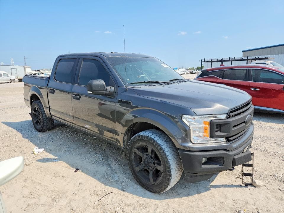 2018 FORD F150 SUPERCREW 4