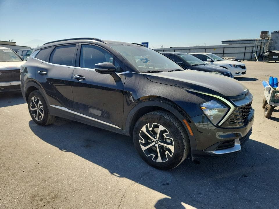 2023 KIA SPORTAGE EX 4