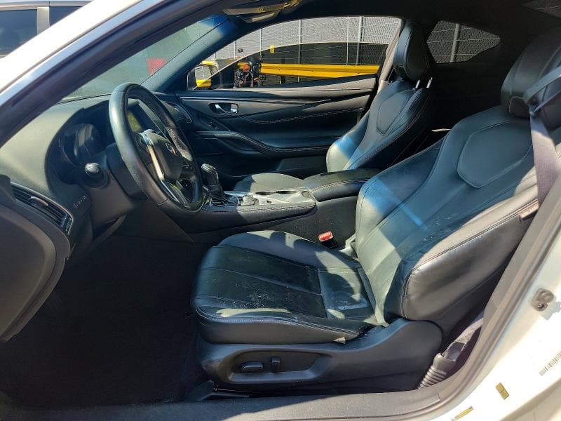 2017 INFINITI Q60 2.0T 7