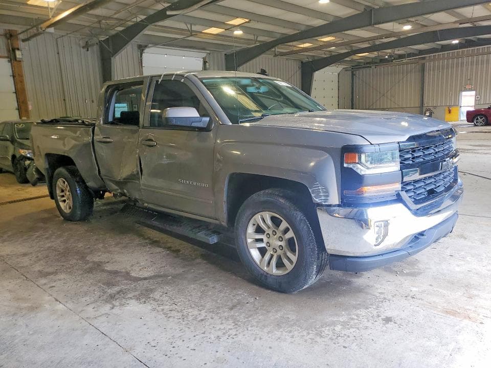 2017 CHEVROLET SILVERADO K1500 LT 4