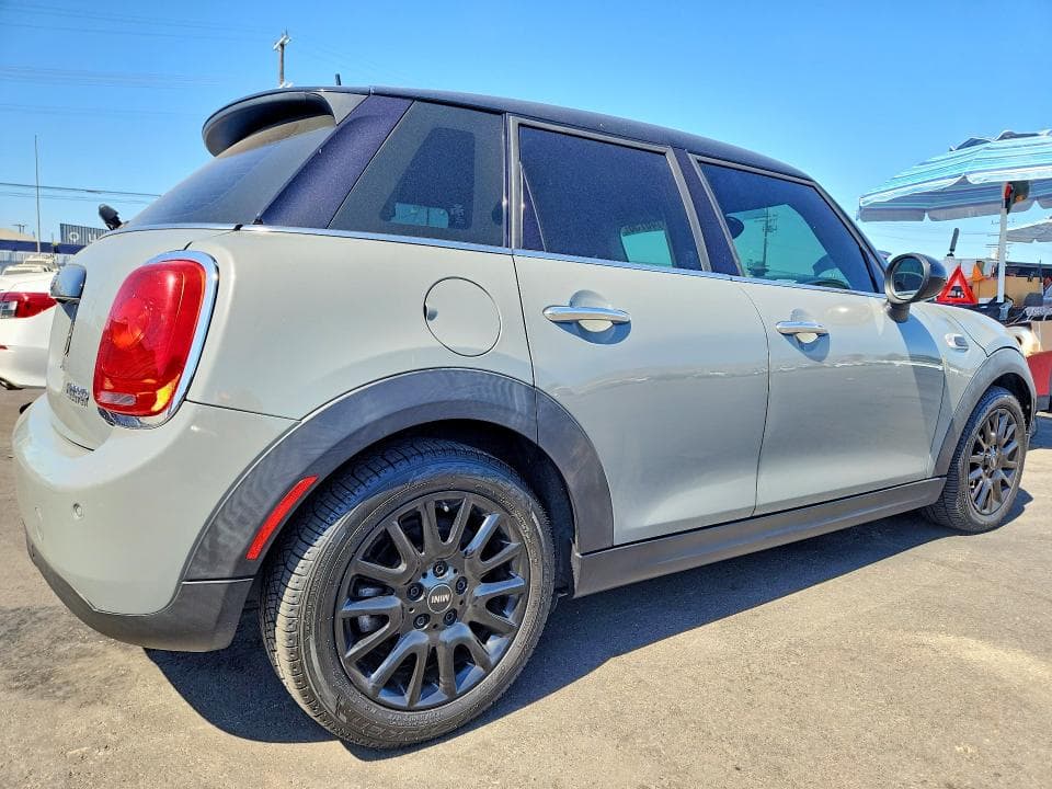 2018 MINI COOPER 3
