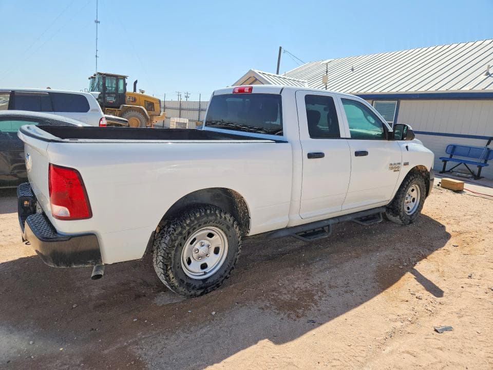 2019 RAM 1500 CLASSIC TRADESMAN 3