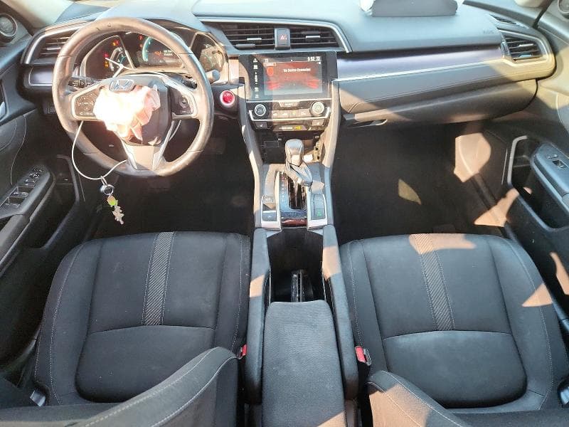 2018 HONDA CIVIC EX 8