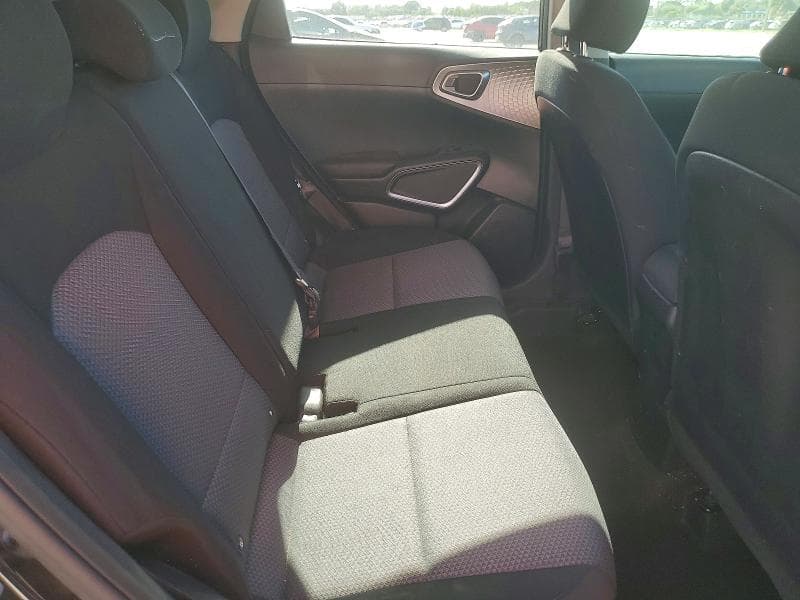 2021 KIA SOUL LX 10
