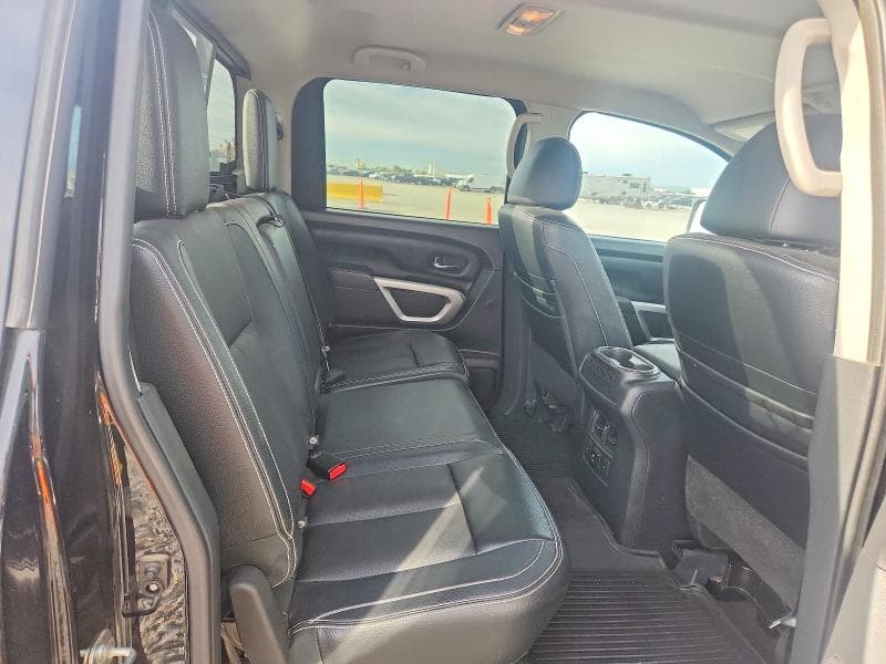 2018 NISSAN TITAN PRO-4X 11