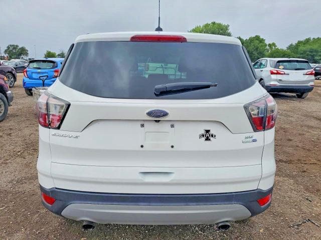 2017 FORD ESCAPE SE 6